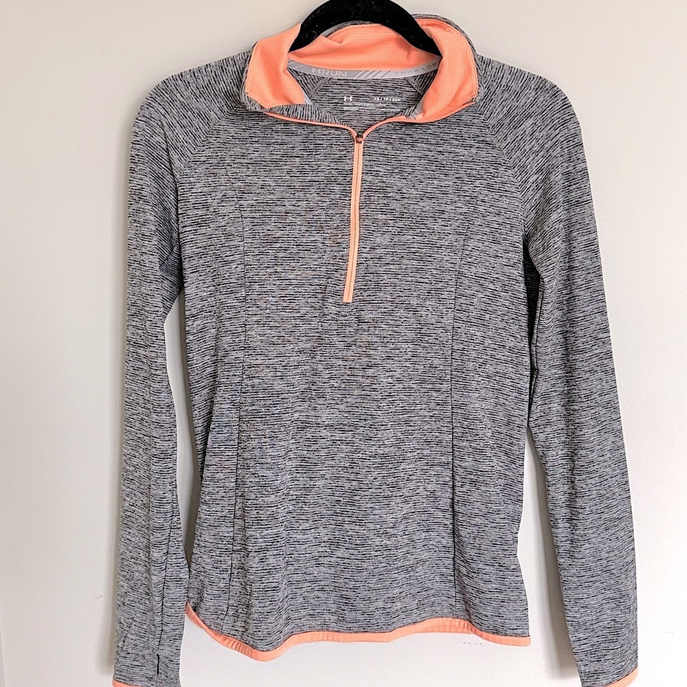 Under Armour Quarter Zip - XS